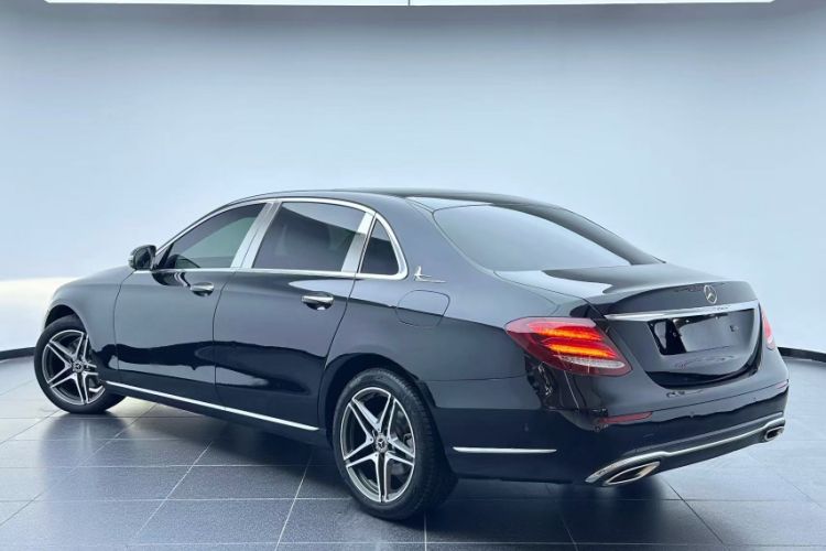 Used Mercedes-Benz E-Class 2016 E 200 L Exterior 3