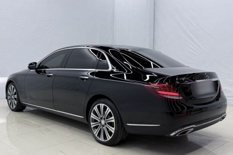Used Mercedes-Benz E-Class 2016 E 300 L Luxury Model Exterior 3
