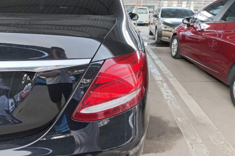 Used Mercedes-Benz E-Class 2016 E 200 L Exterior 3