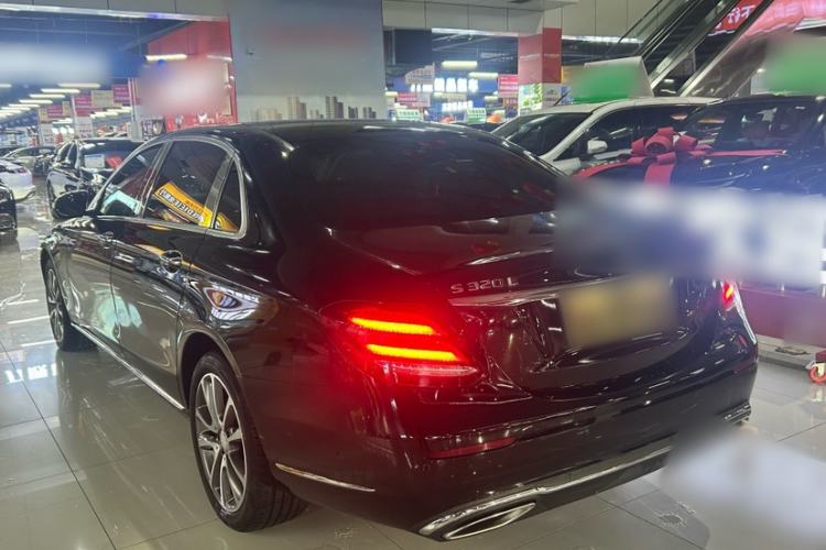 Used Mercedes-Benz E-Class 2016 E 200 L Exterior 4