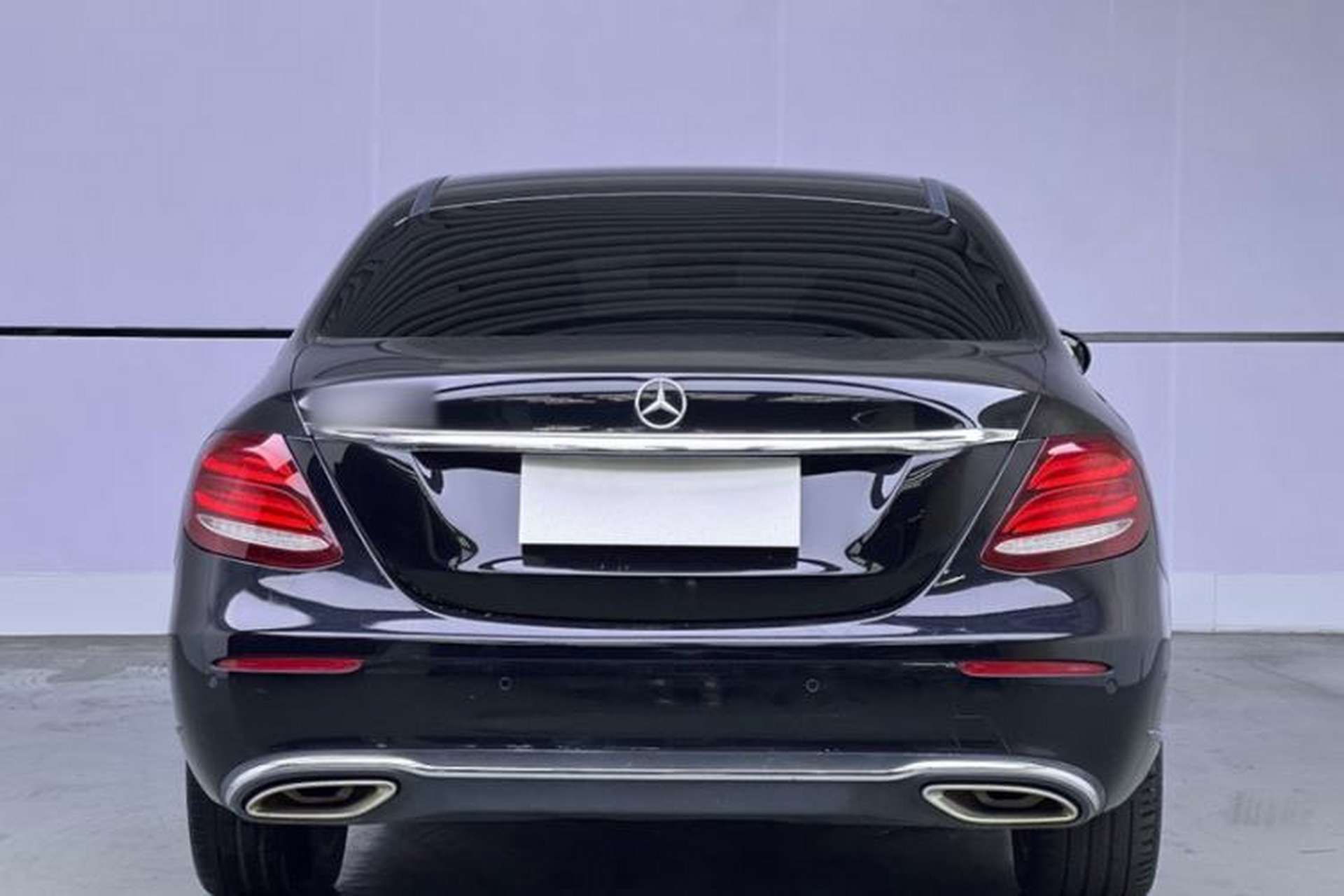 Used Mercedes-Benz E-Class 2016 E 200 L Exterior 5