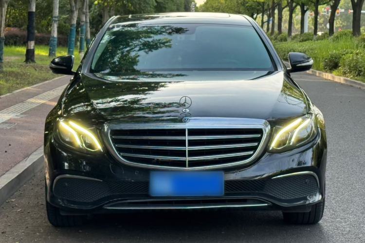 Used Mercedes-Benz E-Class 2016 E 200 L Exterior 5