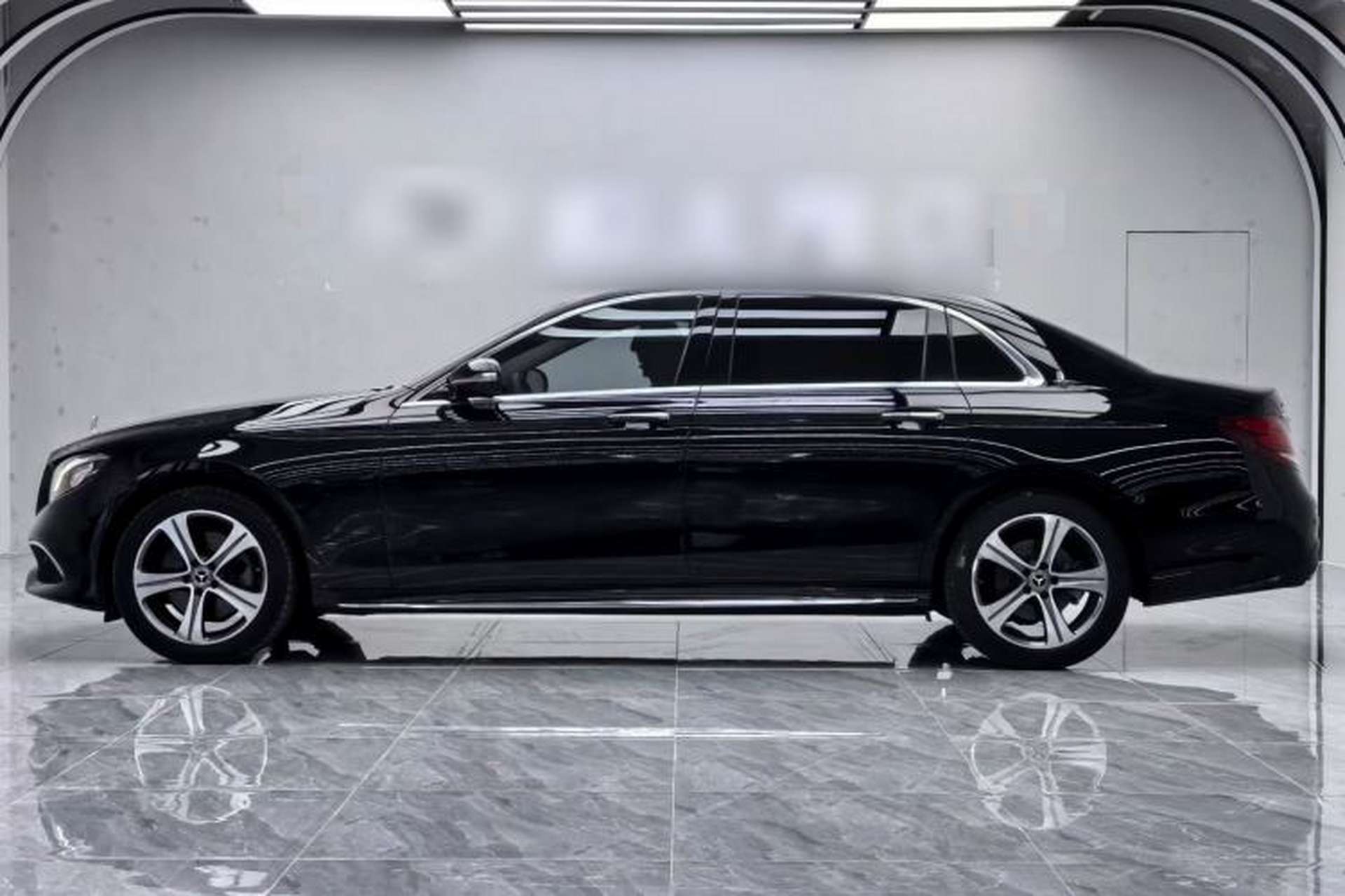 Used Mercedes-Benz E-Class 2016 E 200 L Sport Edition Exterior 5