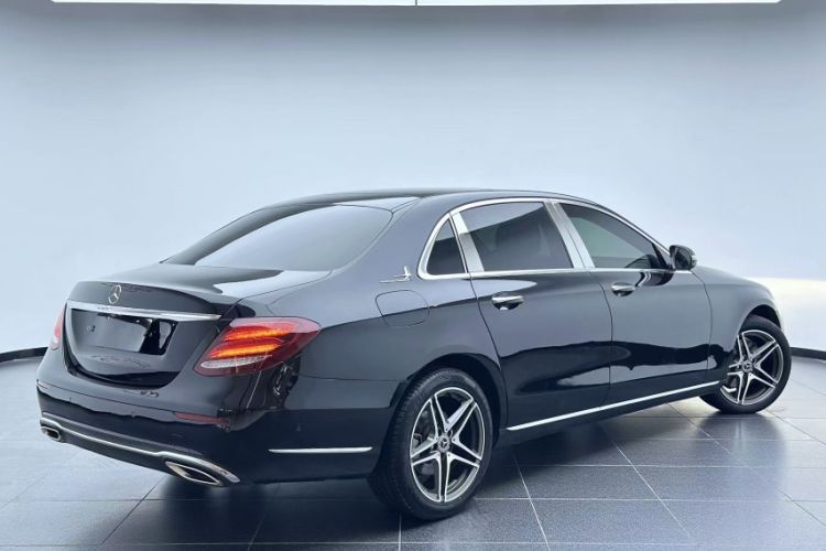 Used Mercedes-Benz E-Class 2016 E 200 L Exterior 5
