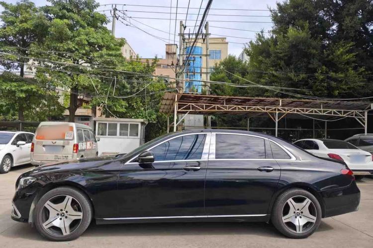 Used Mercedes-Benz E-Class 2016 E 200 L Exterior 5