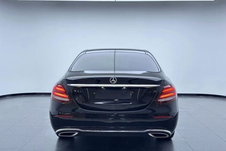 Used Mercedes-Benz E-Class 2016 E 200 L Exterior 6