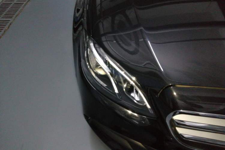 Used Mercedes-Benz E-Class 2016 E 200 L Sport Edition Exterior 6