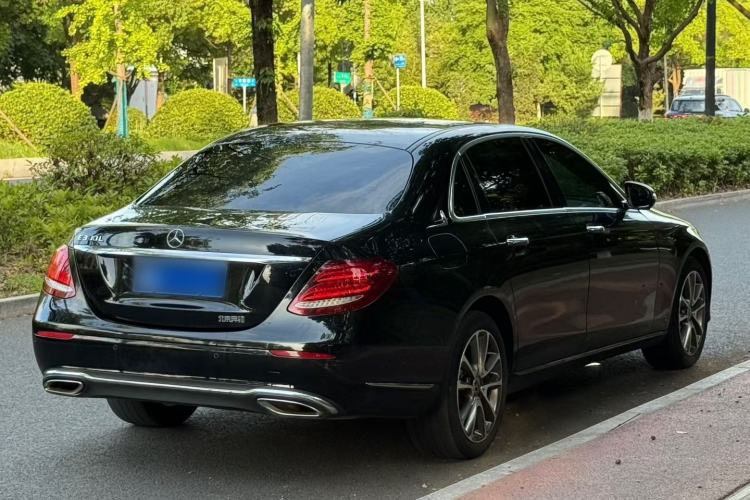 Used Mercedes-Benz E-Class 2016 E 200 L Exterior 7