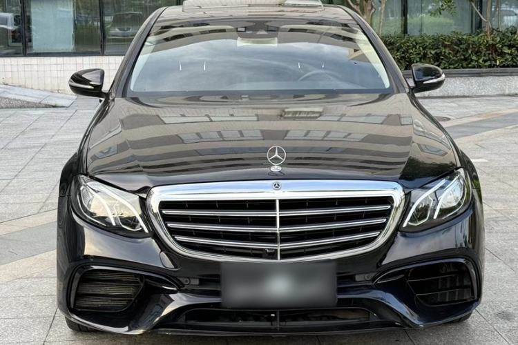 Used Mercedes-Benz E-Class 2016 E 300 L Sporty and Stylish Model Exterior 7