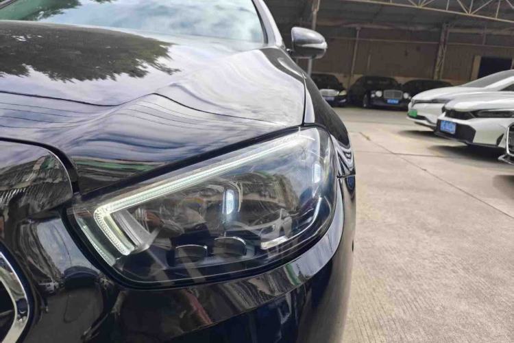 Used Mercedes-Benz E-Class 2016 E 200 L Exterior 8