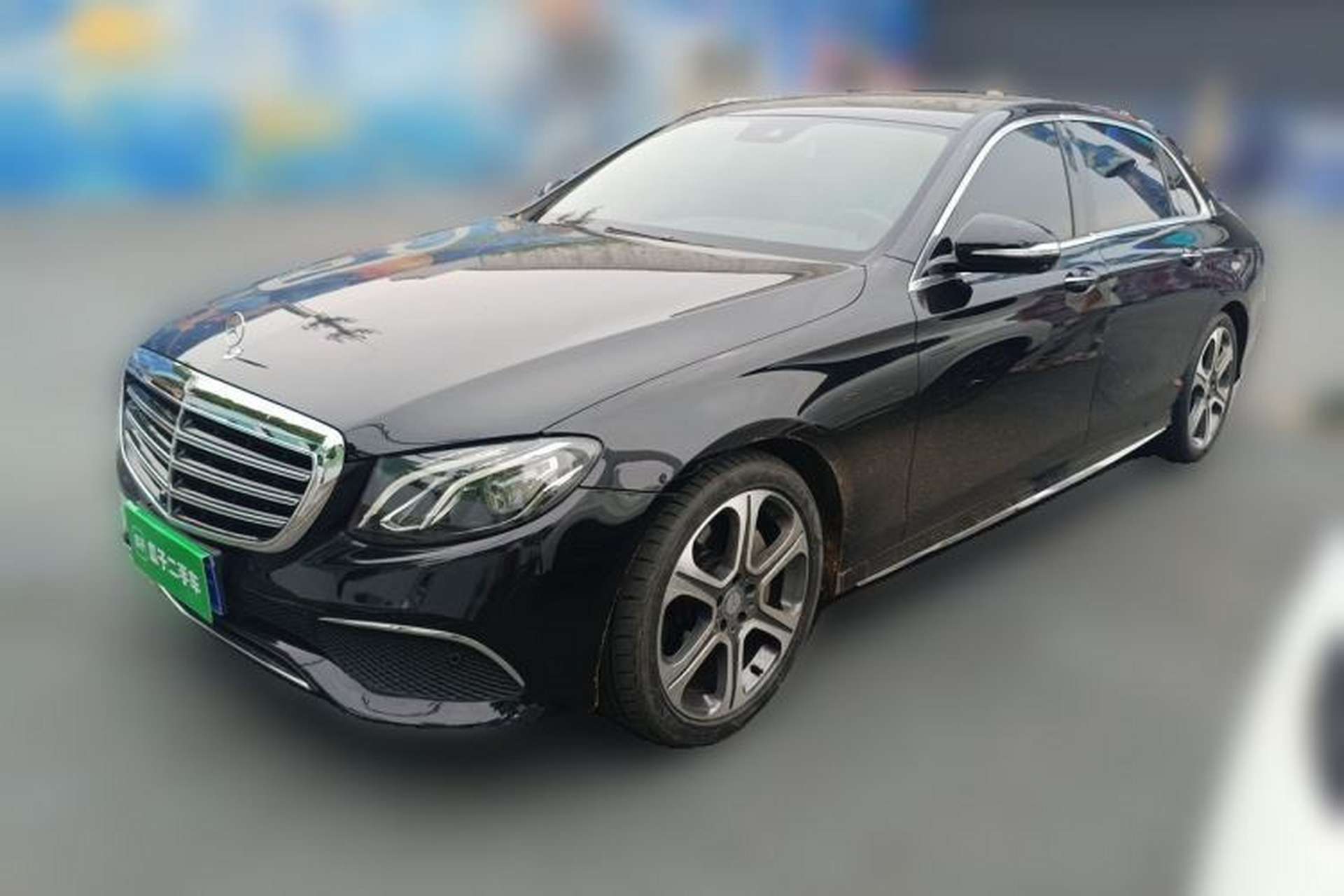 Used Mercedes-Benz E-Class 2016 E 300 L Sporty and Stylish Model Front Left 45 Deg