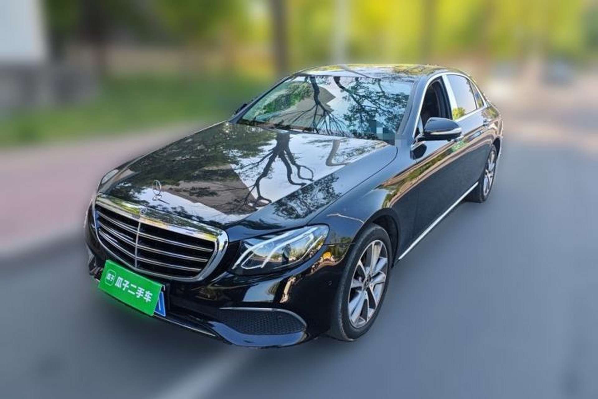 Used Mercedes-Benz E-Class 2016 E 200 L Front Left 45 Deg