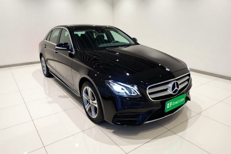 Used Mercedes-Benz E-Class 2016 E 200 L Sport Edition Front Right 45 Deg