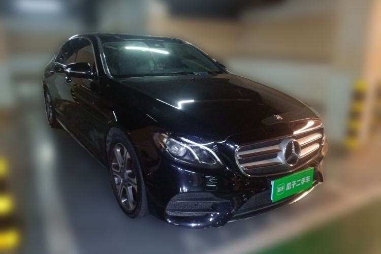 Used Mercedes-Benz E-Class 2016 E 300 L Sporty and Stylish Model Front Right 45 Deg