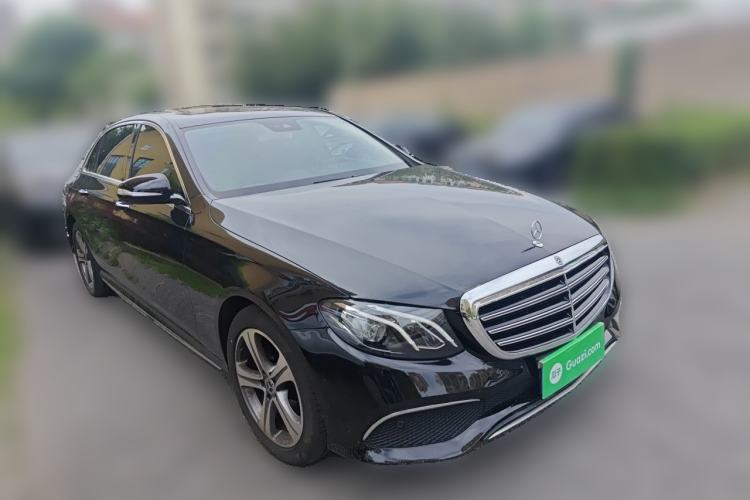 Used Mercedes-Benz E-Class 2016 E 200 L Front Right 45 Deg