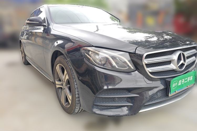 Used Mercedes-Benz E-Class 2016 E 200 L Sport Edition Front Right 45 Deg