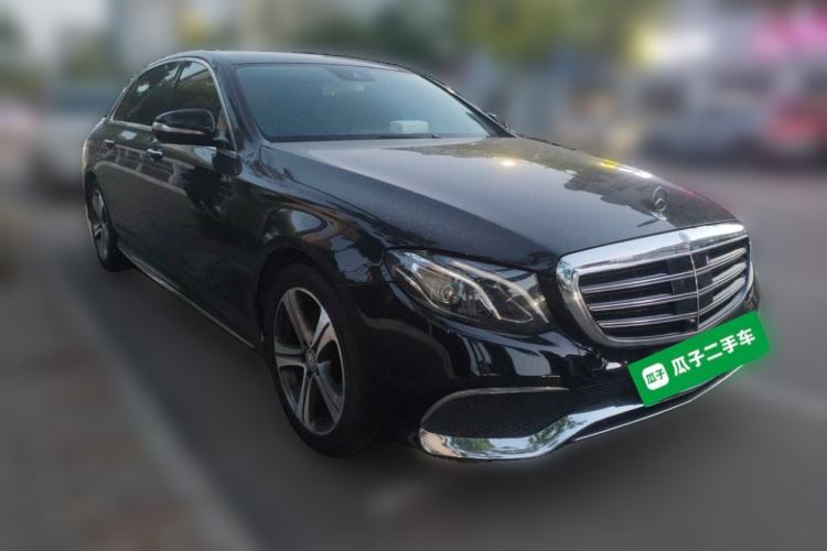 Used Mercedes-Benz E-Class 2016 E 200 L Sport Edition Front Right 45 Deg