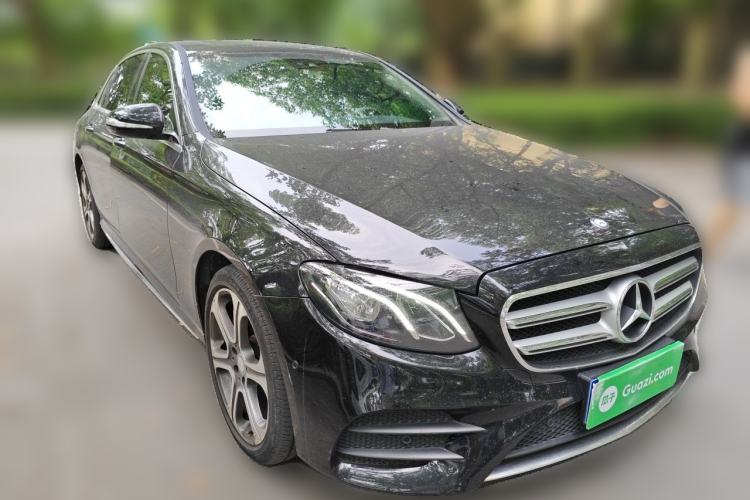 Used Mercedes-Benz E-Class 2016 E 300 L Sporty and Stylish Model Front Right 45 Deg