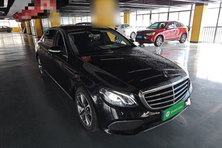 Used Mercedes-Benz E-Class 2016 E 200 L Front Right 45 Deg