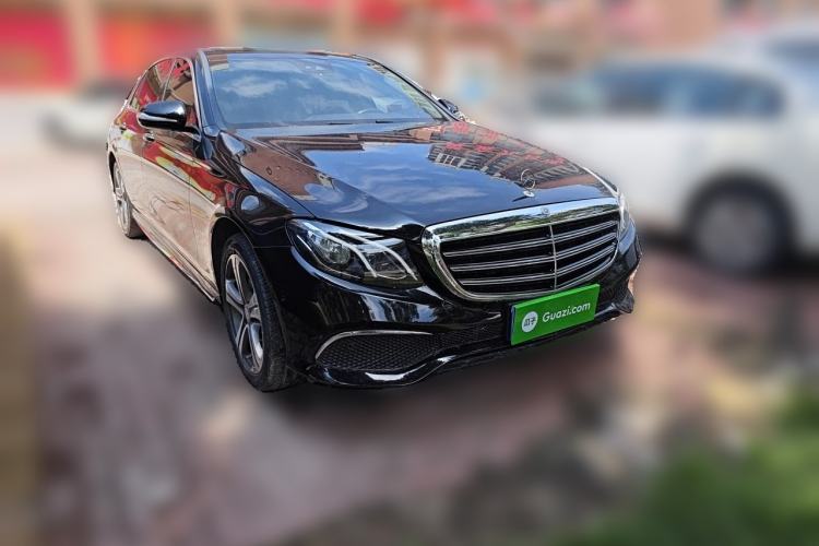 Used Mercedes-Benz E-Class 2016 E 200 L Sport Edition Front Right 45 Deg
