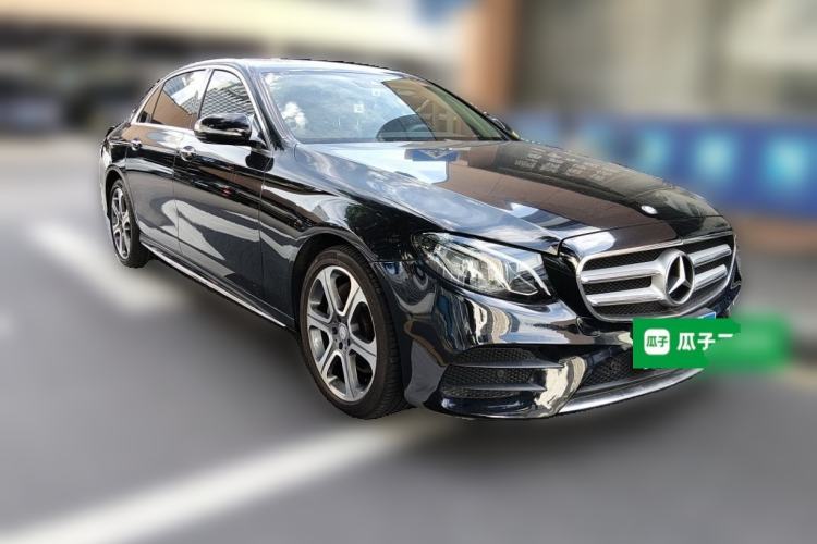 Used Mercedes-Benz E-Class 2016 E 300 L Sporty and Stylish Model Front Right 45 Deg