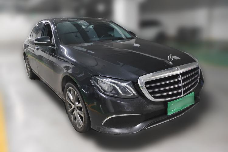 Used Mercedes-Benz E-Class 2016 E 300 L Stylish Model Front Right 45 Deg