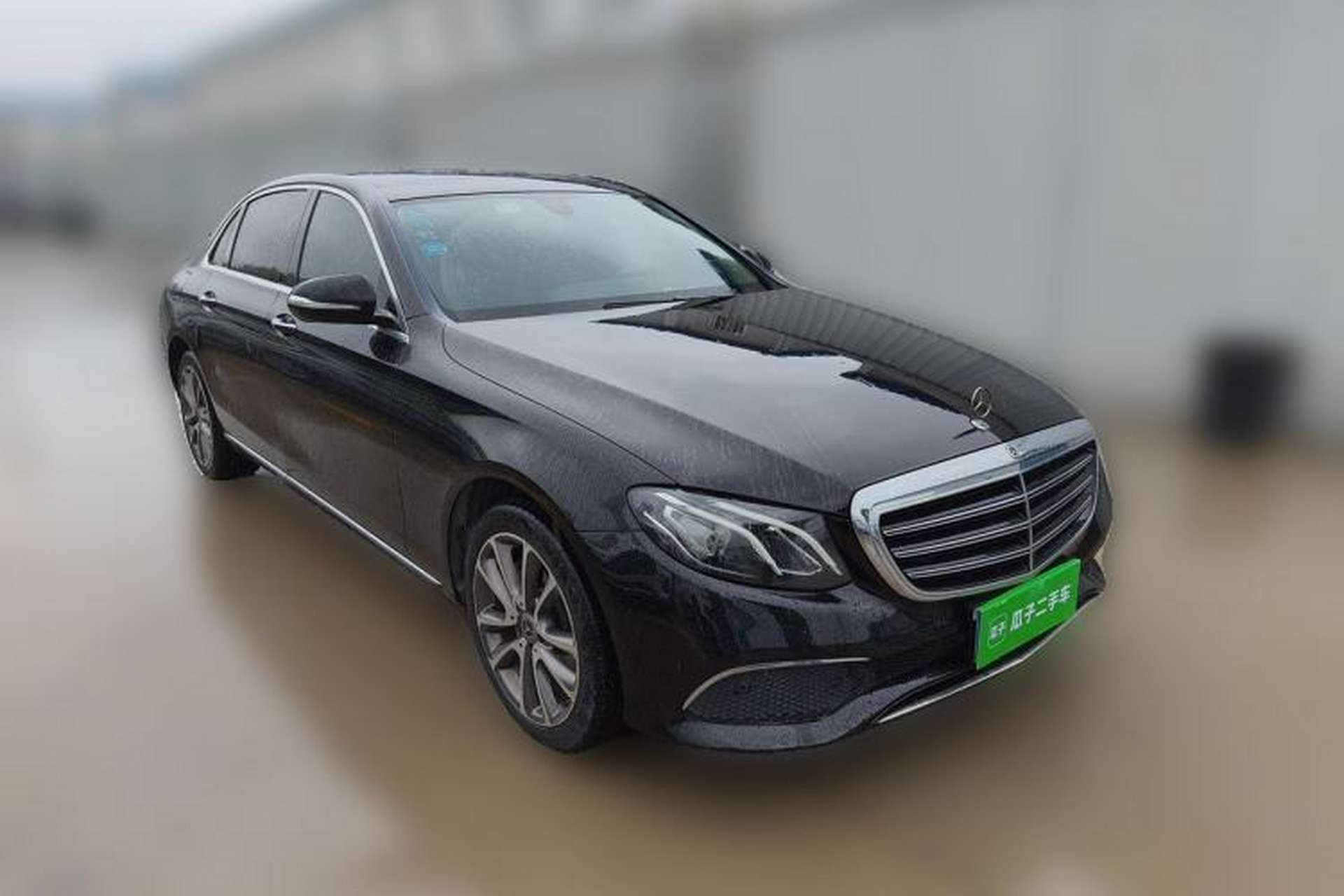 Used Mercedes-Benz E-Class 2016 E 200 L Front Right 45 Deg