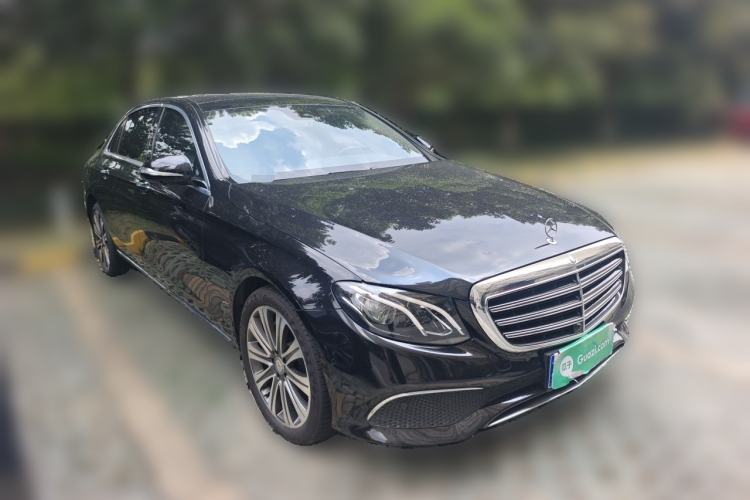 Used Mercedes-Benz E-Class 2016 E 300 L Luxury Model Front Right 45 Deg