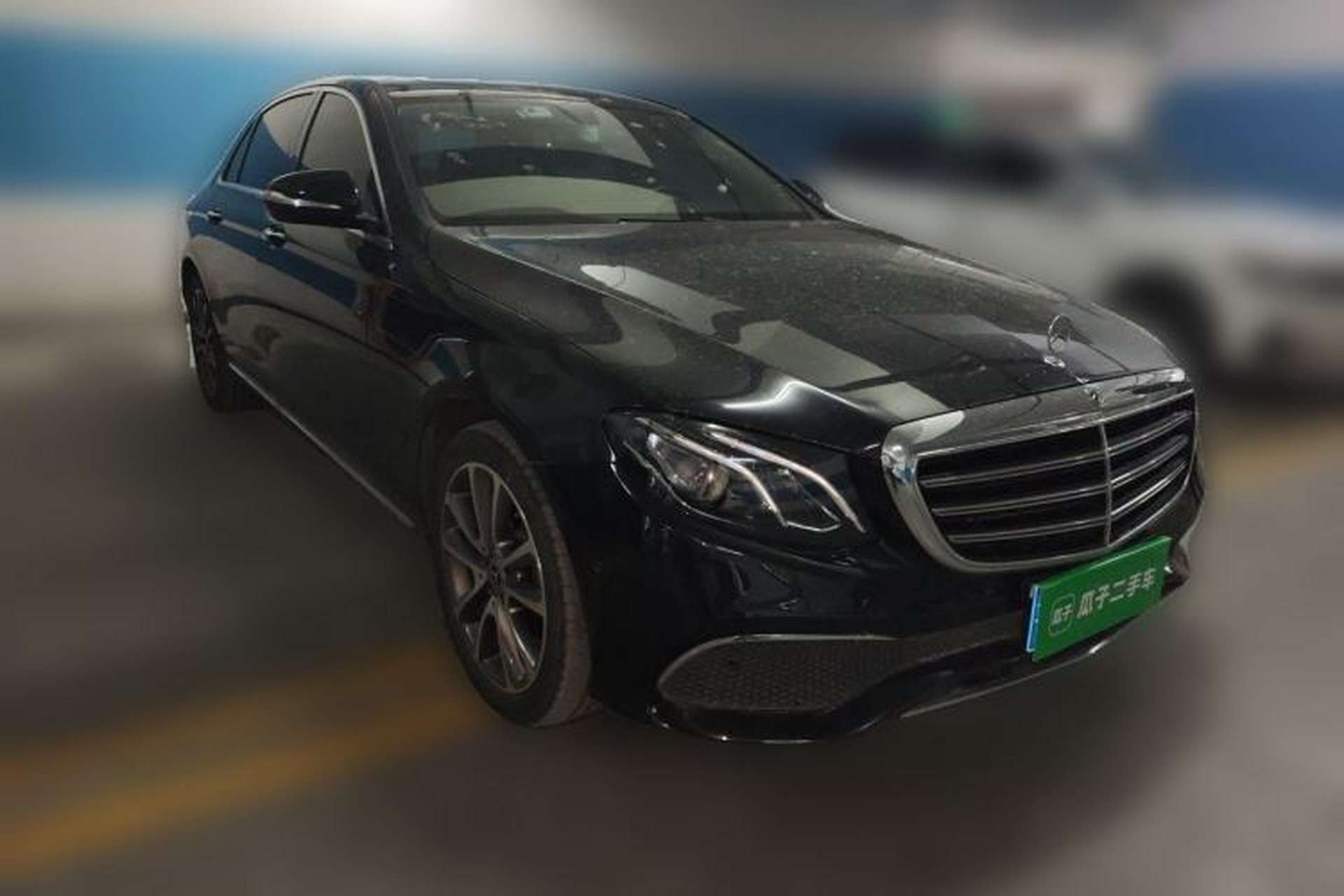 Used Mercedes-Benz E-Class 2016 E 200 L Front Right 45 Deg