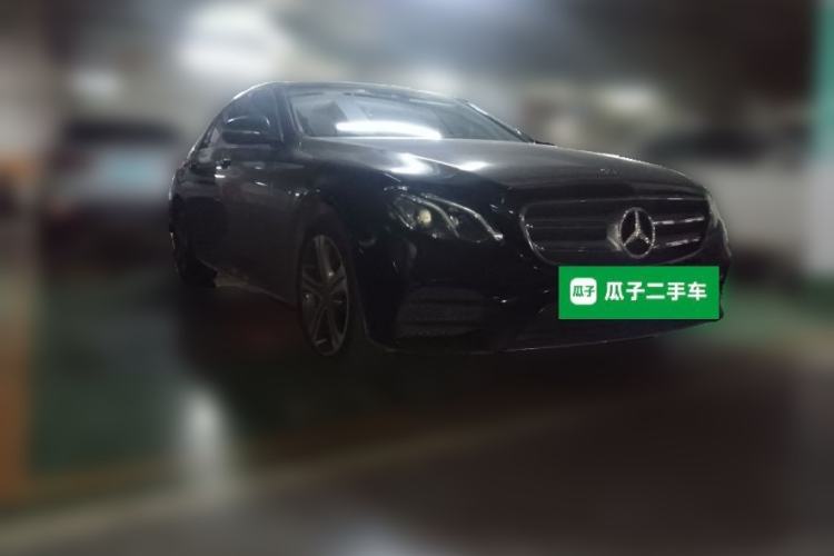 Used Mercedes-Benz E-Class 2016 E 200 L Sport Edition Front Right 45 Deg