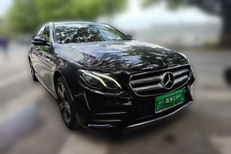 Used Mercedes-Benz E-Class 2016 E 200 L Sport Edition Front Right 45 Deg