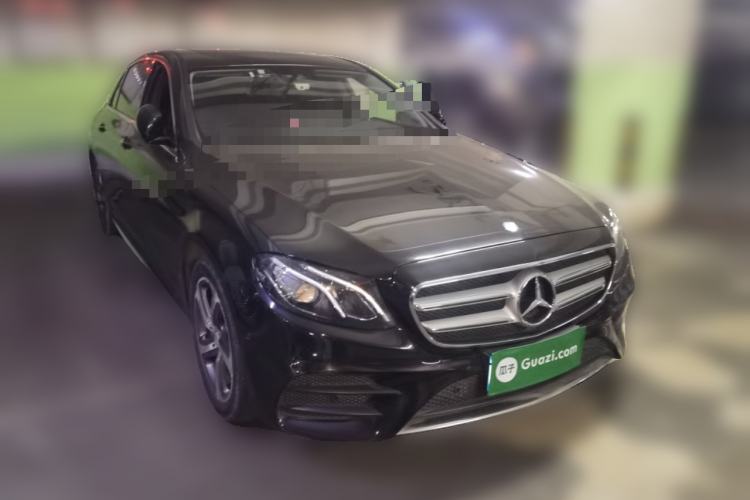 Used Mercedes-Benz E-Class 2016 E 300 L Sporty and Stylish Model Front Right 45 Deg