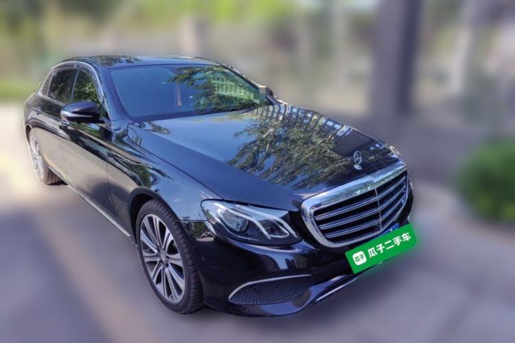 Used Mercedes-Benz E-Class 2016 E 300 L Luxury Model Front Right 45 Deg