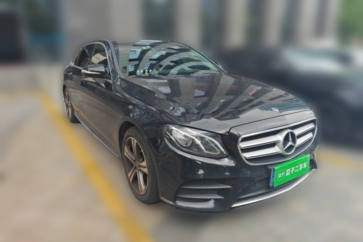 Used Mercedes-Benz E-Class 2016 E 200 L Sport Edition Front Right 45 Deg
