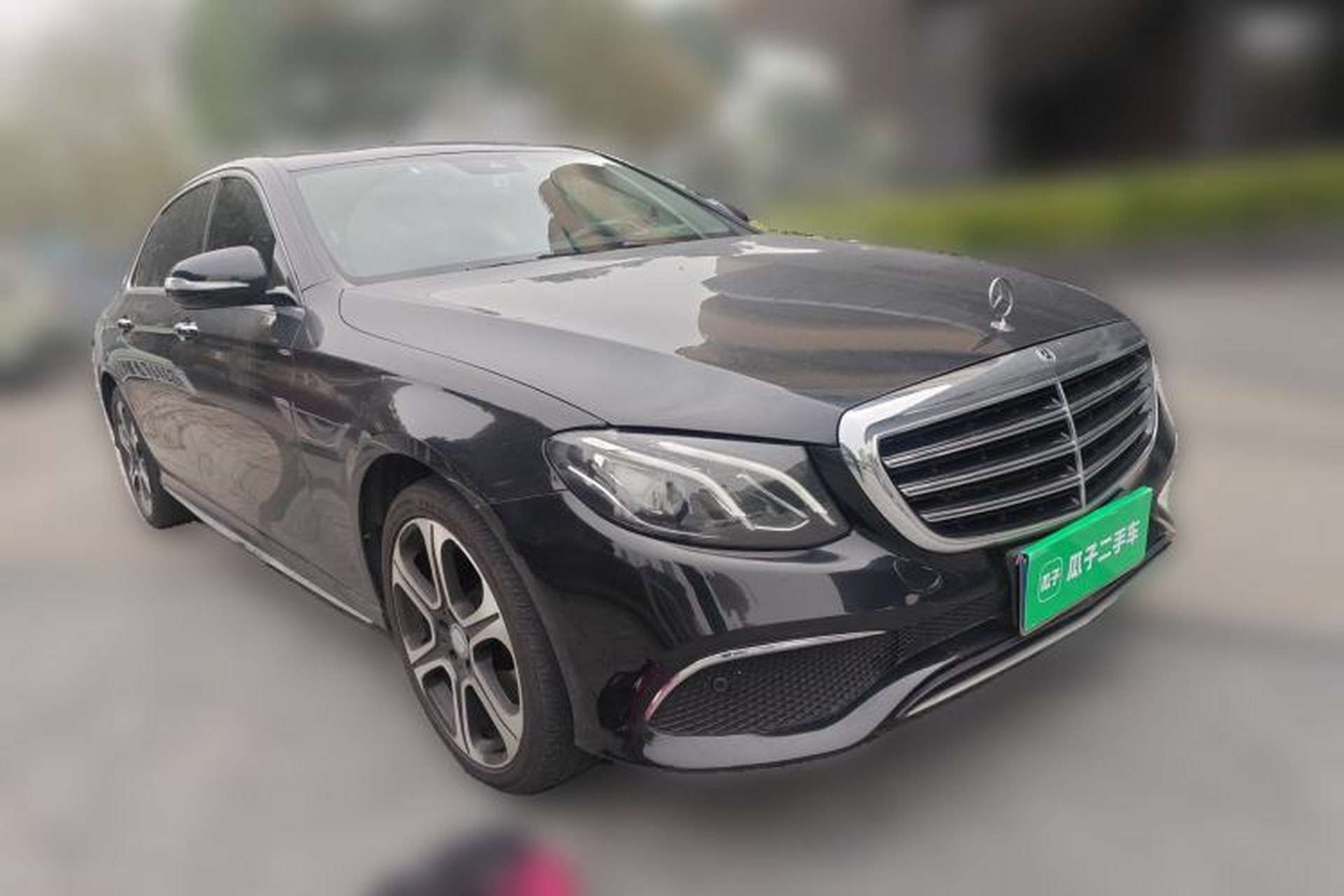 Used Mercedes-Benz E-Class 2016 E 300 L Sporty and Stylish Model Front Right 45 Deg