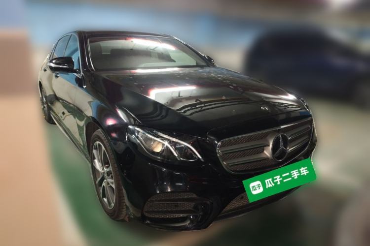 Used Mercedes-Benz E-Class 2016 E 200 L Sport Edition Front Right 45 Deg
