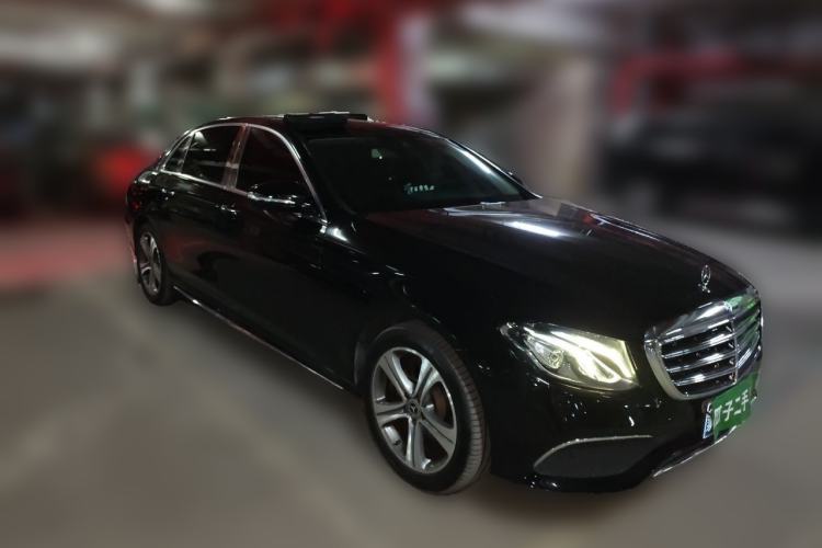 Used Mercedes-Benz E-Class 2016 E 200 L Sport Edition Front Right 45 Deg