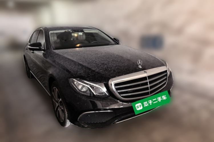 Used Mercedes-Benz E-Class 2016 E 200 L Front Right 45 Deg