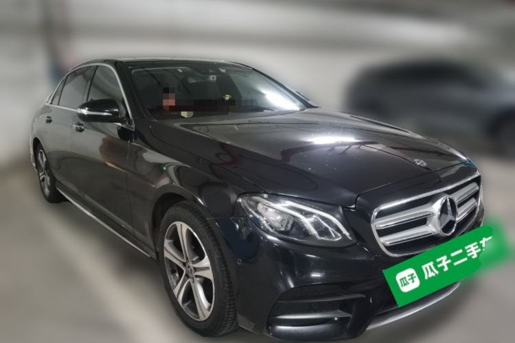 Used Mercedes-Benz E-Class 2016 E 200 L Sport Edition Front Right 45 Deg