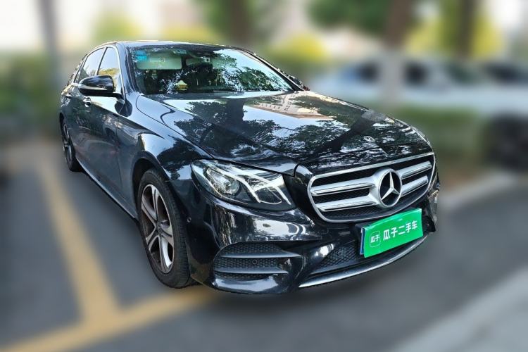 Used Mercedes-Benz E-Class 2016 E 200 L Sport Edition Front Right 45 Deg