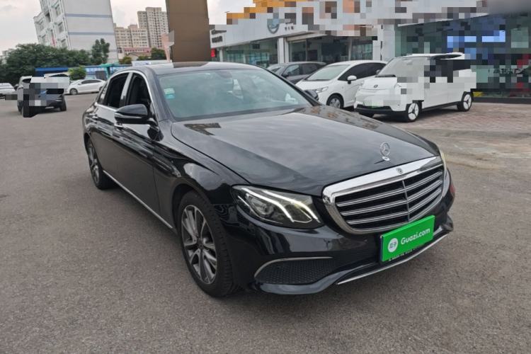 Used Mercedes-Benz E-Class 2016 E 200 L Front Right 45 Deg