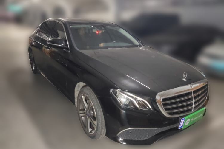Used Mercedes-Benz E-Class 2016 E 200 L Sport Edition Front Right 45 Deg