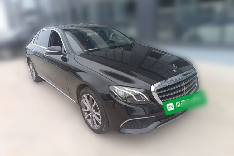 Used Mercedes-Benz E-Class 2016 E 200 L Front Right 45 Deg