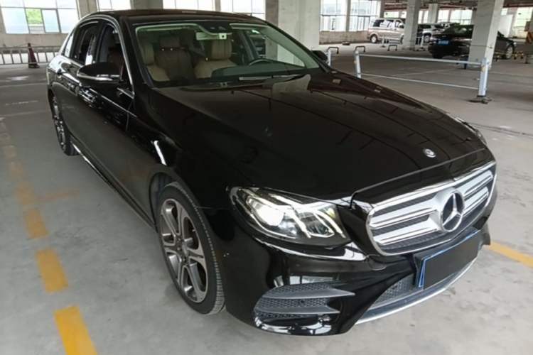 Used Mercedes-Benz E-Class 2016 E 300 L Sporty and Stylish Model Front Right 45 Deg