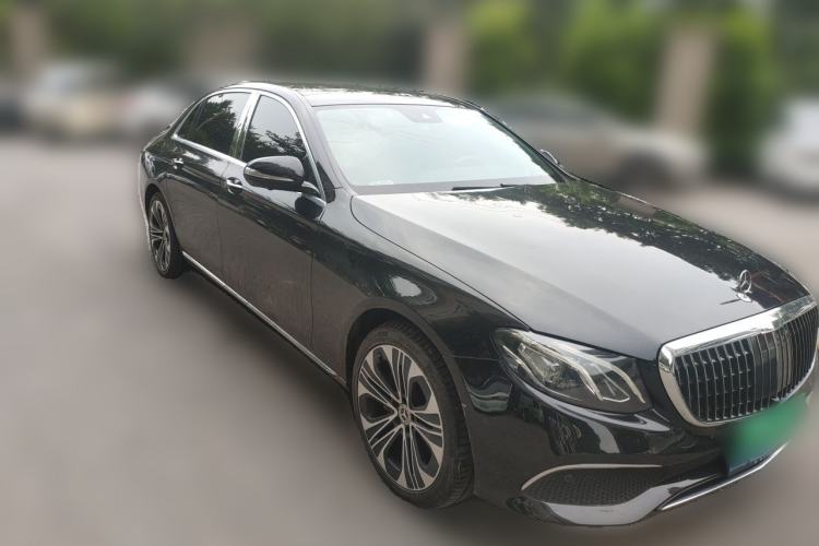 Used Mercedes-Benz E-Class 2016 E 300 L Luxury Model Front Right 45 Deg