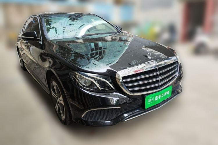 Used Mercedes-Benz E-Class 2016 E 200 L Sport Edition Front Right 45 Deg