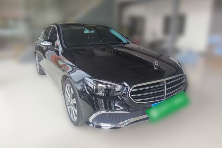 Used Mercedes-Benz E-Class 2016 E 300 L Luxury Model Front Right 45 Deg