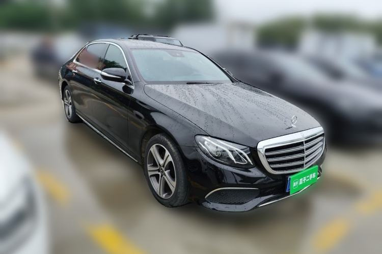 Used Mercedes-Benz E-Class 2016 E 200 L Sport Edition Front Right 45 Deg