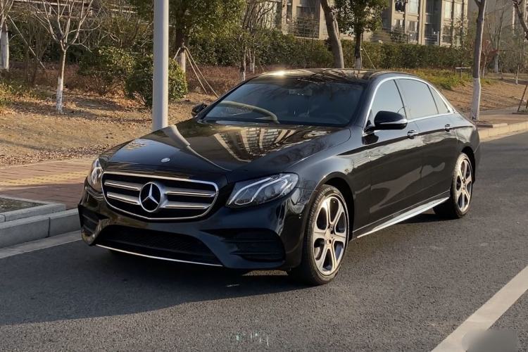 Used Mercedes-Benz E-Class 2016 E 300 L Sporty and Stylish Model Guazi used car, China used car export, Used car for sale, Used  cars, Cheapest cars for sale