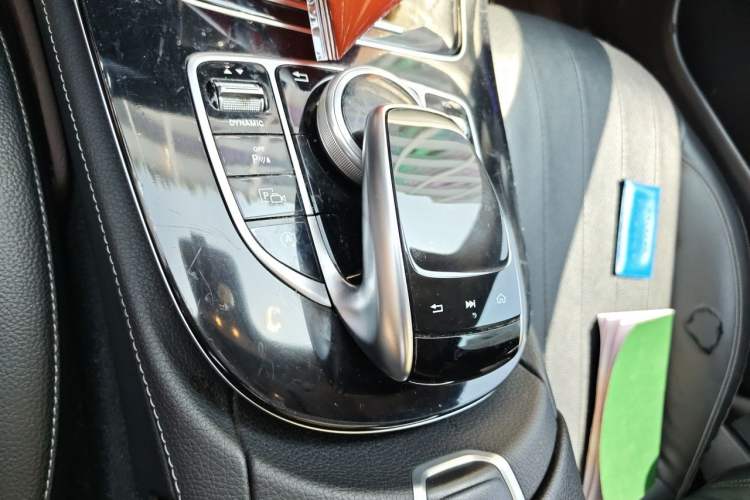 Used Mercedes-Benz E-Class 2016 E 300 L Luxury Model Gear Lever